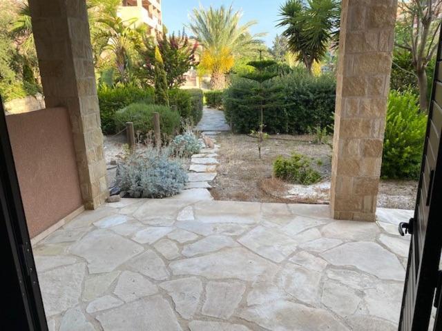 Resitour - Aphrodite Gardens Paphos Eksteriør billede